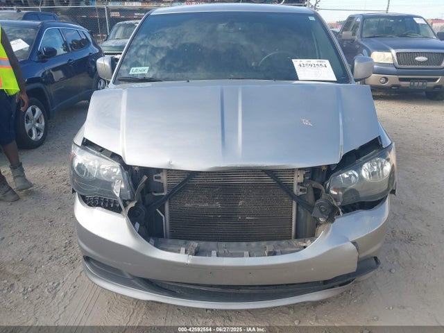 2C4RDGBG8GR389016 Dodge Grand Caravan