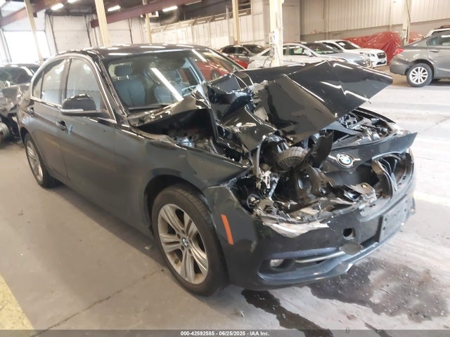 WBA8D9G32HNU61515 BMW 330I