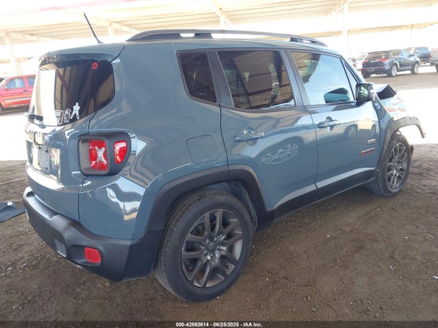 ZACCJABT2GPE12576 Jeep 2016