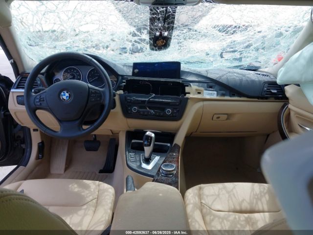 2015 BMW 320I WBA3B1G57FNT02909 Photo 4