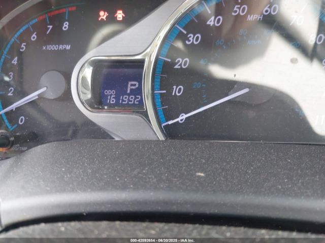 2011 TOYOTA SIENNA 5TDDK3DC8BS028176 Photo 6