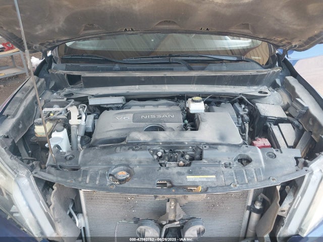 5N1DR2MN5JC623814 Nissan Pathfinder