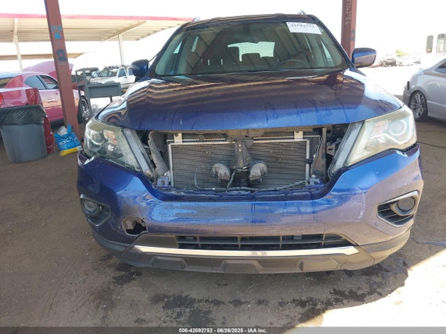 5N1DR2MN5JC623814 Nissan Pathfinder