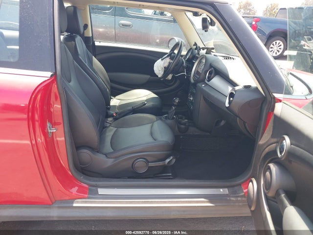2012 MINI COOPER WMWSU3C54CT263789 Photo 4
