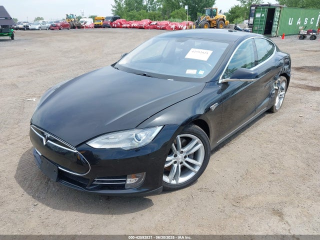 Tesla MODEL S 2014 5YJSA1H13EFP36111 Image 2