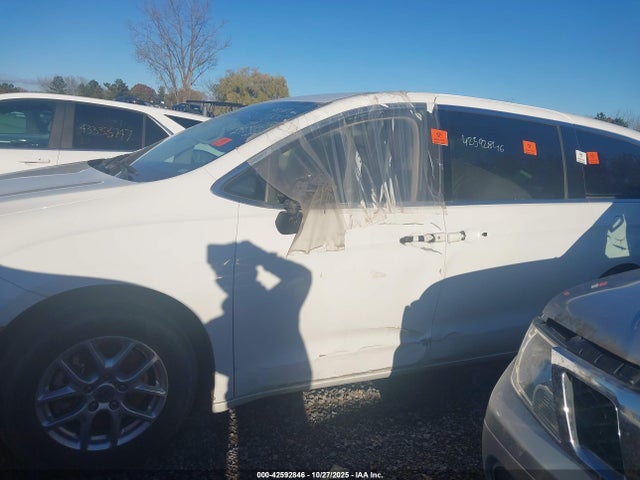 Продаж на аукціоні авто 2022 Chrysler Voyager Lx, vin: 2C4RC1CG8NR223820, номер лоту: 42592846