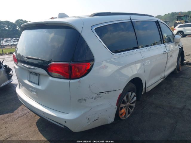 2017 CHRYSLER PACIFICA 2C4RC1BG3HR832335 Photo 3