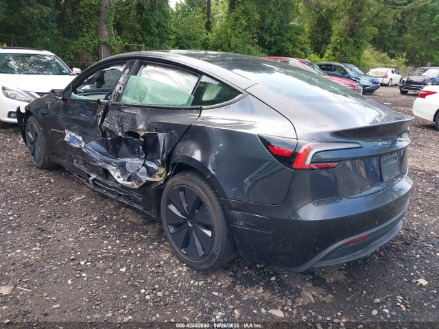 2025 TESLA MODEL 3 5YJ3E1EA2SF951939 Photo 2