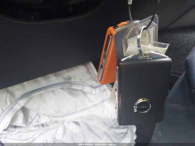 2023 VOLVO C40 RECHARGE PURE ELECTRIC YV4ED3GM5P2055222 Photo 10