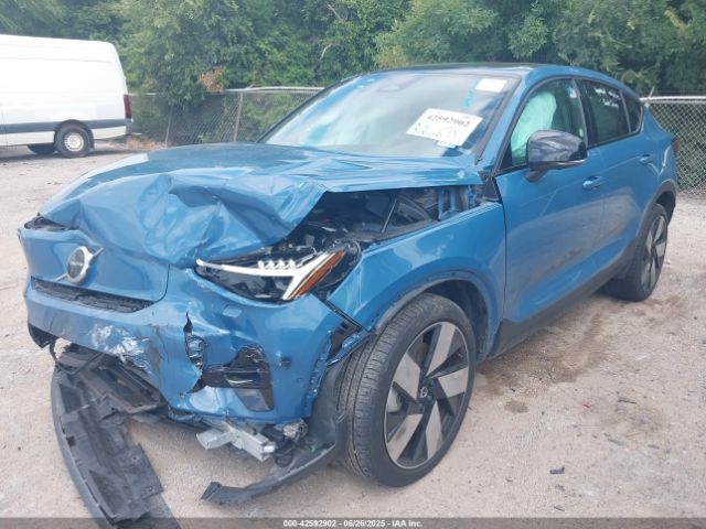 2023 VOLVO C40 RECHARGE PURE ELECTRIC YV4ED3GM5P2055222 Photo 1