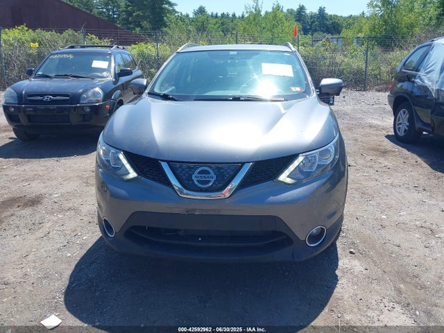 JN1BJ1CR0JW285192 Nissan 2018
