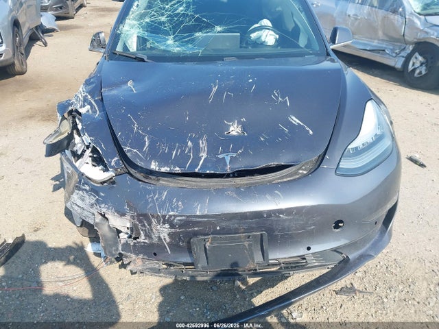 Tesla 2018 2018 5YJ3E1EB9JF116511 Image 12