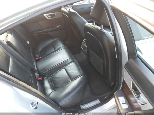 2013 JAGUAR XF SAJWJ0EF6D8S81203 Photo 7