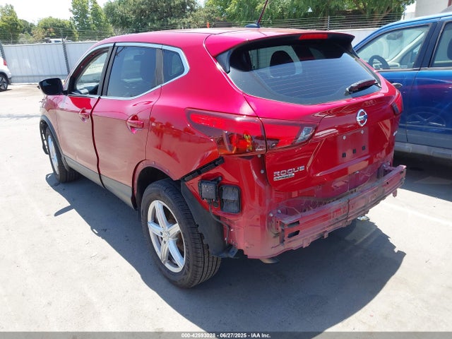 JN1BJ1CR2JW267910 Nissan 2018