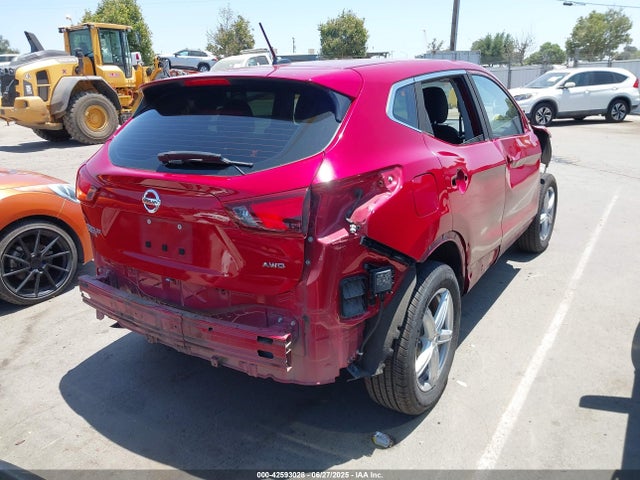 JN1BJ1CR2JW267910 Nissan 2018