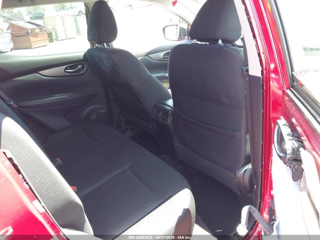 JN1BJ1CR2JW267910 Nissan 2018
