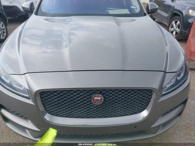 2019 Jaguar F-pace 25t Premium მანქანა იყიდება აუქციონზე, vin: SADCJ2FX8KA369300, აუქციონის ნომერი: 42593047