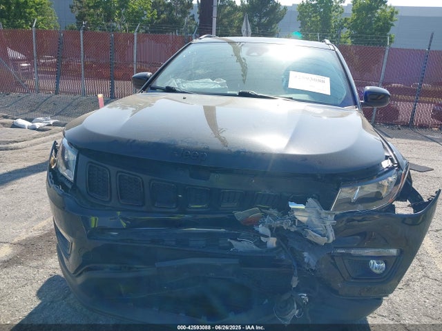 Jeep 2021 2021 3C4NJCBBXMT526986 Image 6