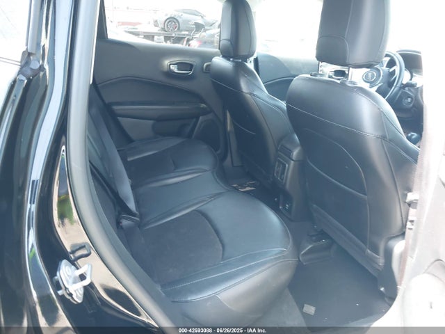 Jeep 2021 2021 3C4NJCBBXMT526986 Image 8
