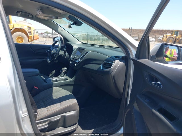 Chevrolet lyx 2022 3GNAXJEV0NL224591 Image 5