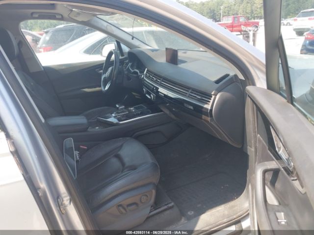2017 AUDI Q7 WA1LAAF71HD003332 Photo 4