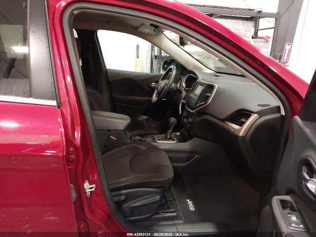 1C4PJMCBXFW661623 Jeep Cherokee