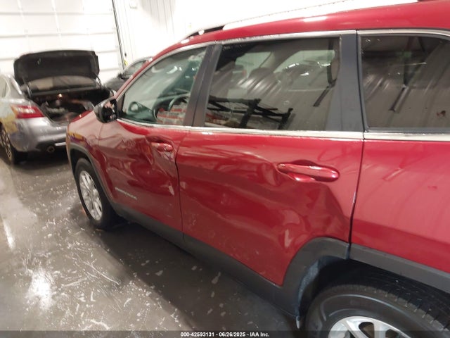 1C4PJMCBXFW661623 Jeep Cherokee