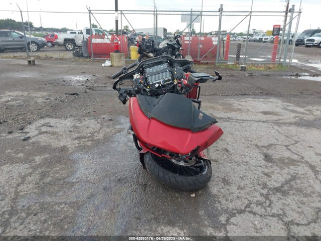 2018 HARLEY-DAVIDSON FLTRXS 1HD1KTC12JB632667 Photo 4