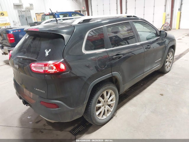 1C4PJMDSXFW513759 Jeep Cherokee