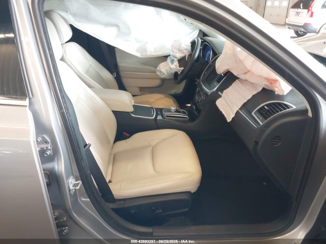 Chrysler 300 2017 2C3CCAAG8HH606695 Image 5