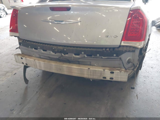 Chrysler 300 2017 2C3CCAAG8HH606695 Image 6