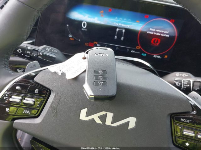 2023 KIA NIRO EV KNDCT3L1XP5014883 Photo 10