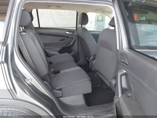 2018 VOLKSWAGEN TIGUAN 3VV1B7AX5JM052288 Photo 7