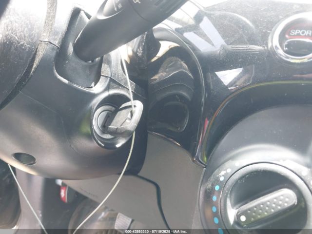 2012 FIAT 500 3C3CFFAR2CT339432 Photo 10