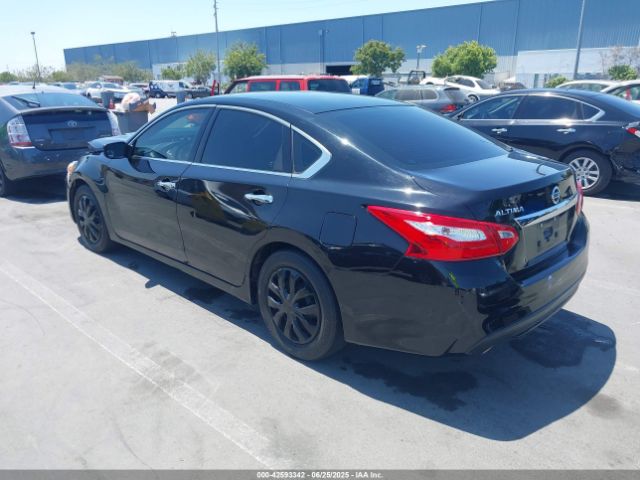 1N4AL3AP7GC222025 Nissan 2016