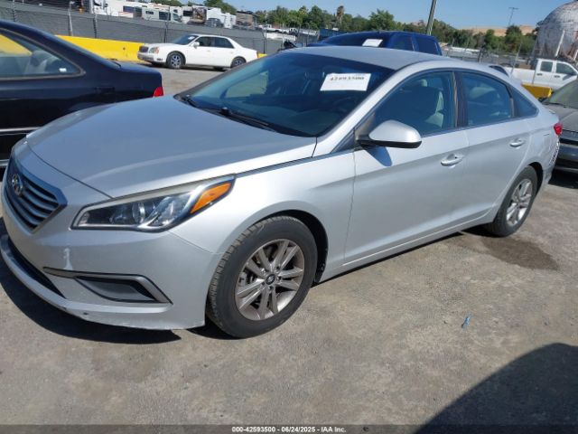 2016 HYUNDAI SONATA 5NPE24AF2GH377338 Photo 1
