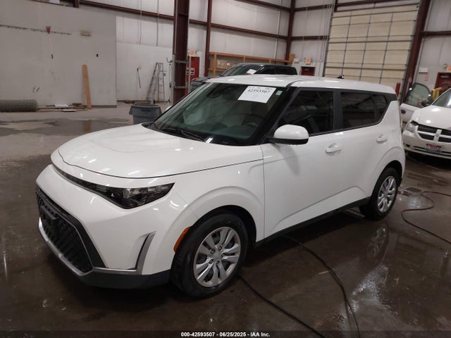 KNDJ23AU1P7872965 KIA mpi nu