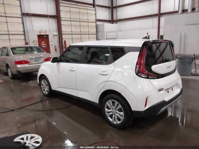 KNDJ23AU1P7872965 KIA mpi nu