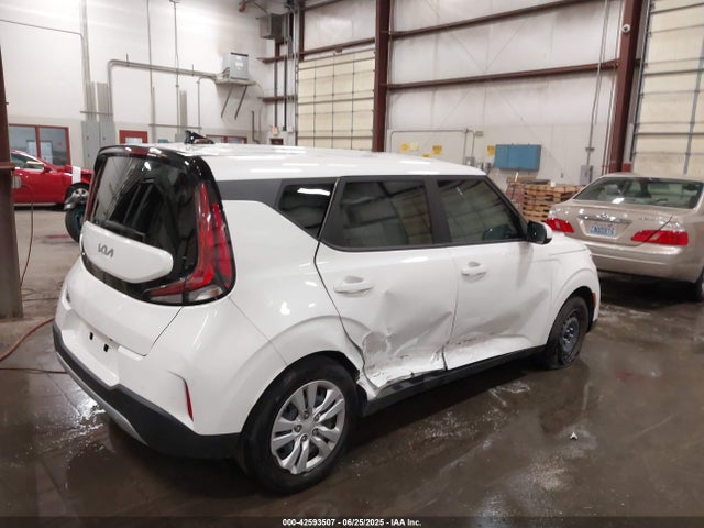 KNDJ23AU1P7872965 KIA mpi nu