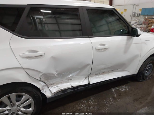 KNDJ23AU1P7872965 KIA mpi nu