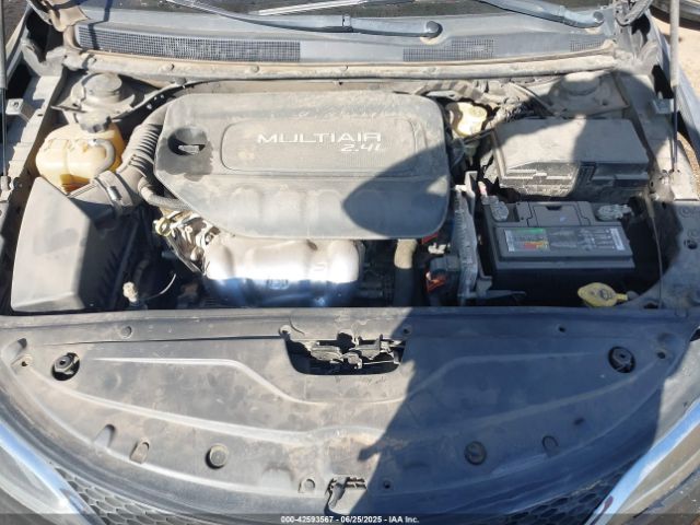 1C3CCCAB0GN169443 Chrysler 2016