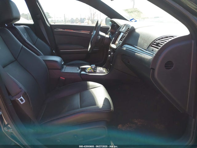 Chrysler 300 2023 2C3CCABG2PH510011 Image 5