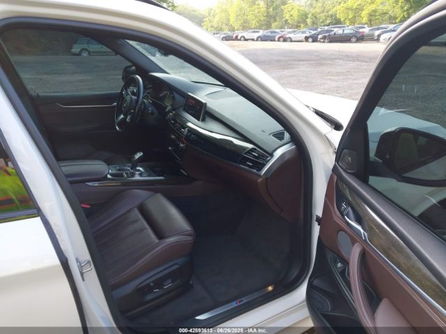 2017 BMW X5 5UXKR0C52H0V49618 Photo 4