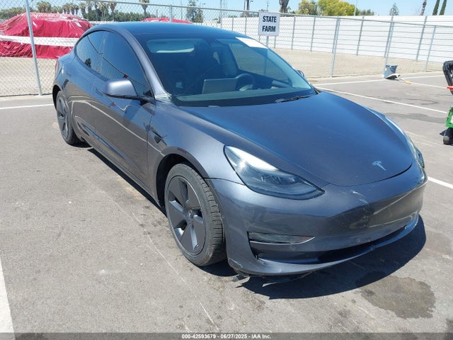 2022 TESLA MODEL 3 5YJ3E1EB2NF240061 Photo 0