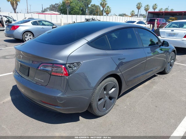 2022 TESLA MODEL 3 5YJ3E1EB2NF240061 Photo 3