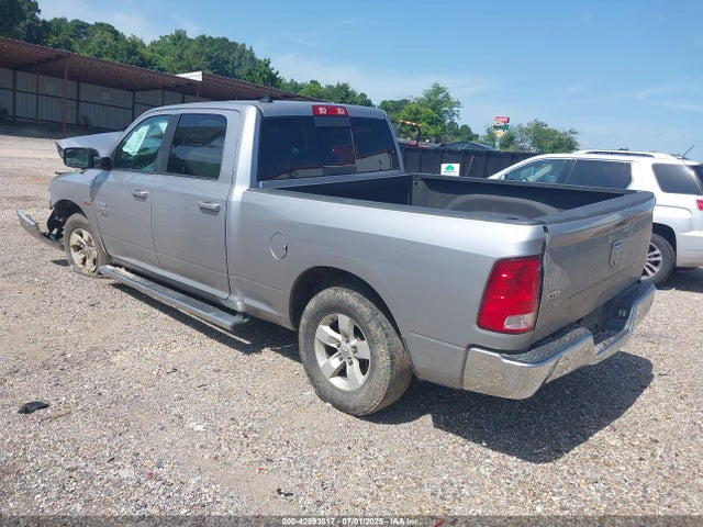 1C6RR6TT2LS135163 RAM 1500 Classic Slt 4x2 6&#039;4 Box