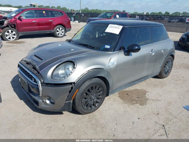 2016 MINI HARDTOP WMWXP7C57G2A44280 Photo 1