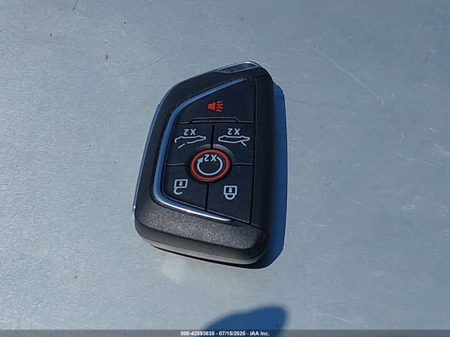 1G1YC2D48M5117636 Chevrolet lt2 - engine