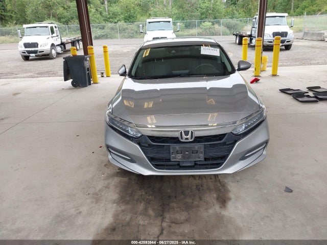 1HGCV3F15KA008531 Honda lfb2