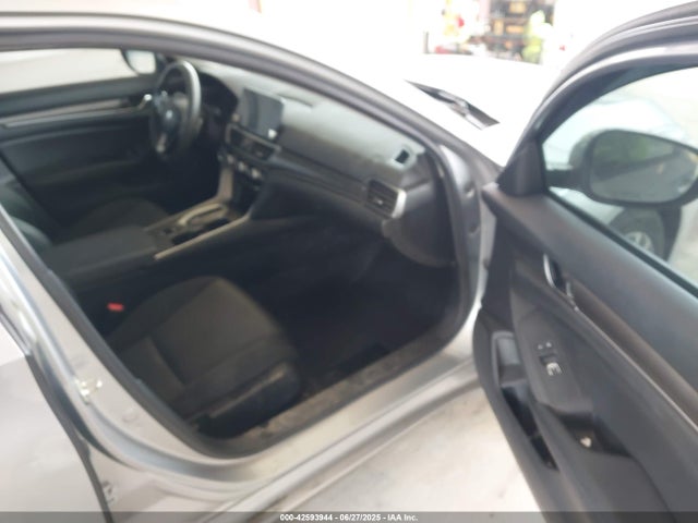 1HGCV3F15KA008531 Honda lfb2